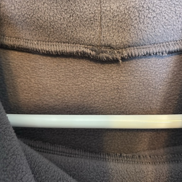 Alo fleece - Picture 3 of 5